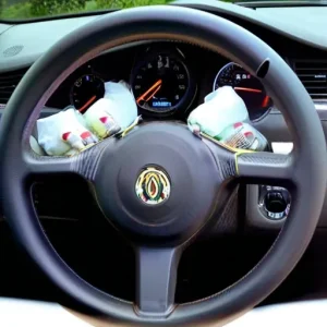Утилизация раскрывшихся автомобильных подушек безопасности (Airbag): опасные пиропатроны, прочная нейлоновая ткань и пластиковые крышки руля